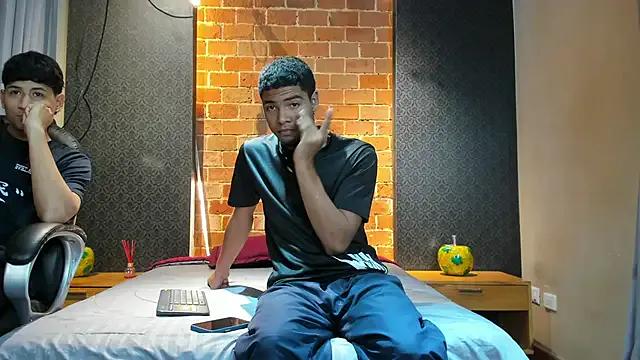 Jack_and_Joes from StripChat is Freechat