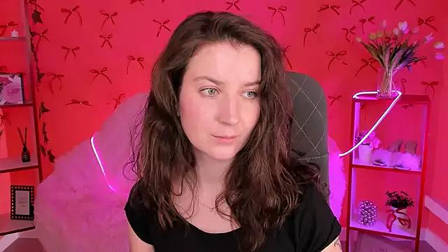 Try our streaming cams variety and talk on a personal level with our adorable girls streamers, showing off their bountiful shapes and dildos.