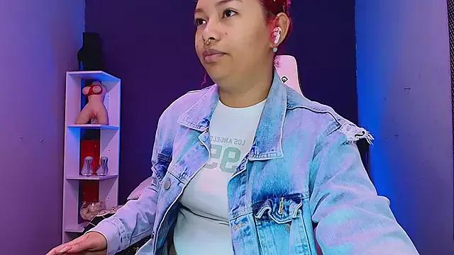 JadaRoberts from StripChat