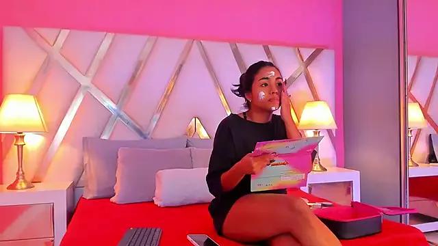 JadeeKhan from StripChat