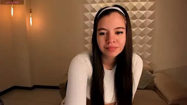JadeMuller_ from StripChat is Freechat