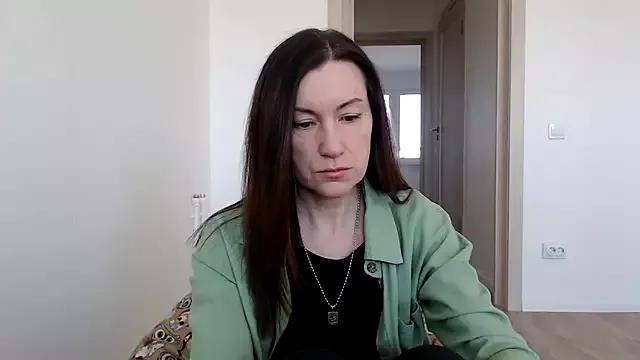 jainesummer from StripChat is Freechat