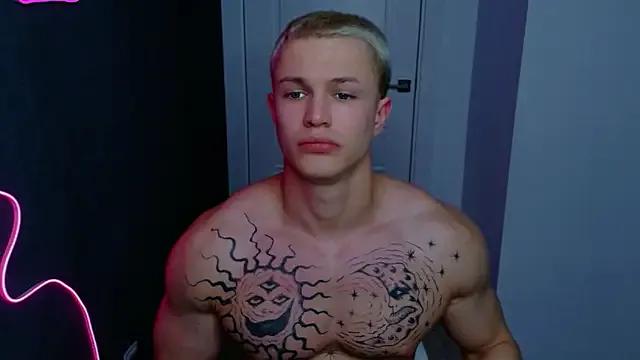 James__Noah from StripChat is Freechat