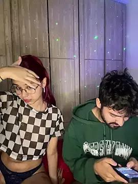 JamesAndVelveet from StripChat is Freechat
