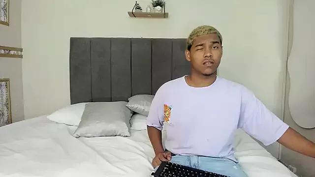 Jampier_sexyboy from StripChat is Freechat
