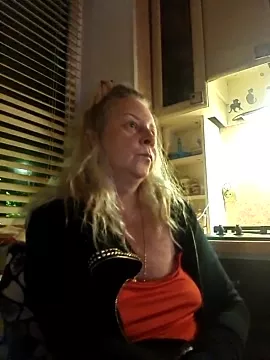 Janahotty on StripChat 