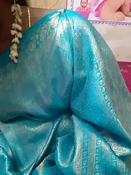 janani-tamizhachi from StripChat is Freechat