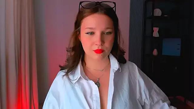 Try our streaming cams variety and talk on a personal level with our adorable girls streamers, showing off their bountiful shapes and dildos.