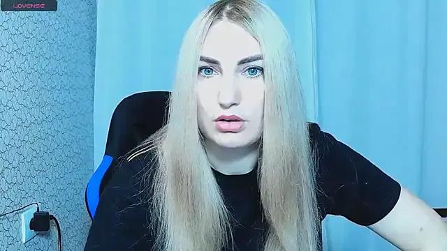 JaneLaJewel from StripChat is Freechat