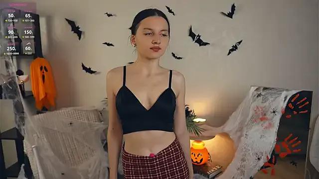 JanellHousen from StripChat is Freechat