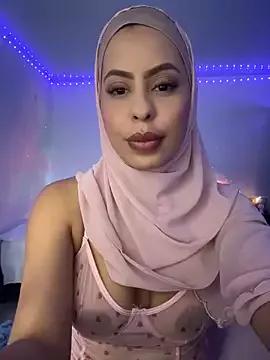 JannaNader12 from StripChat