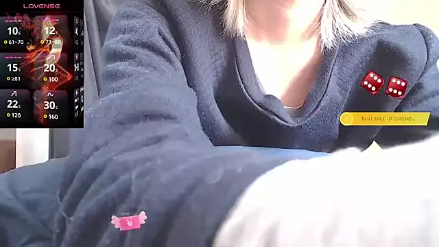 Japanese_Housewife on StripChat 