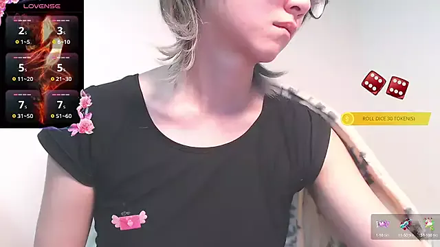 Japanese_Housewife on StripChat 