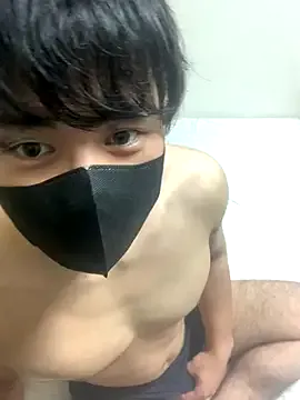 japanese_terrific on StripChat 