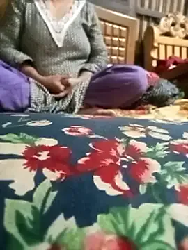 jaraislam2 from StripChat is Freechat