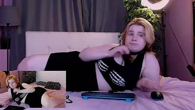 Java_fire from StripChat