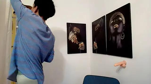 Try our streaming cams variety and talk on a personal level with our adorable girls streamers, showing off their bountiful shapes and dildos.