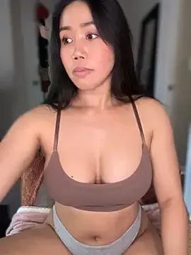 JazzieXo from StripChat