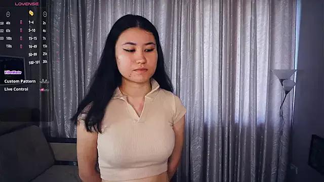 JeanePrus from StripChat is Freechat