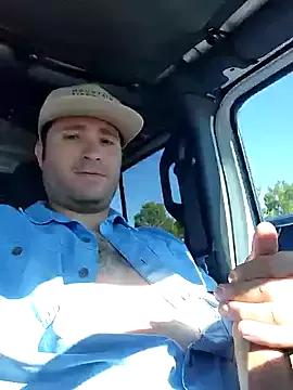 JeepinAround from StripChat is Freechat