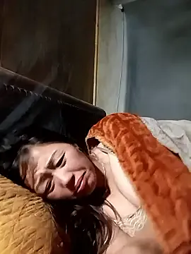 Jelly-squirt from StripChat is Freechat