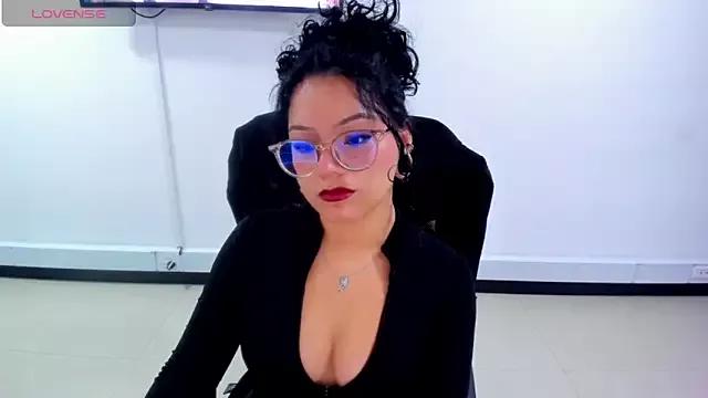 Jenn_cg from StripChat
