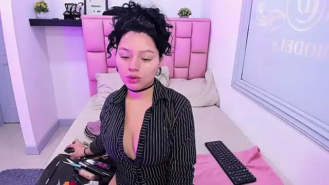 Jenn_cg from StripChat