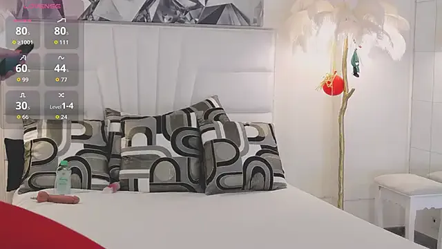 JennaClover from StripChat is Freechat