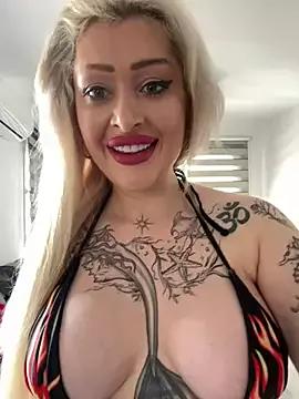JennaLinn from StripChat