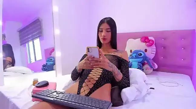 Jennalove_ from StripChat
