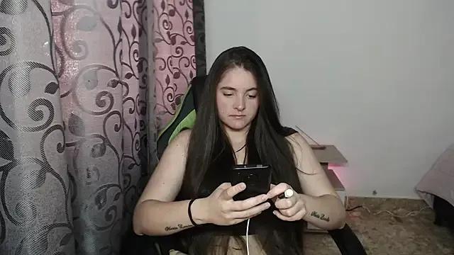 jennfoxx1 from StripChat is Freechat