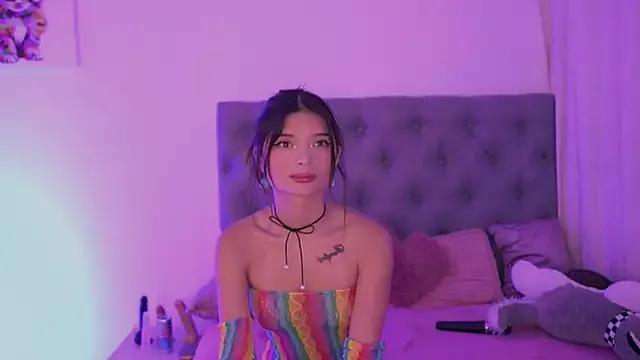 Jenniekim777 from StripChat