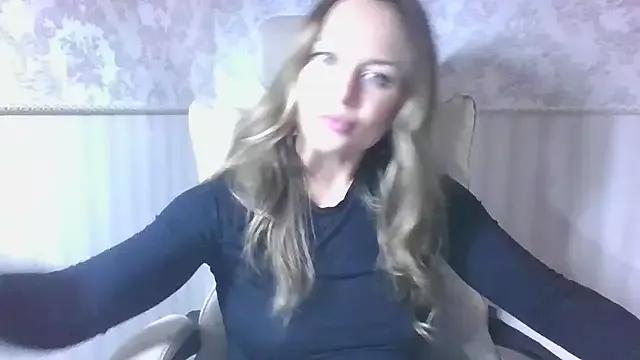 jennifer838 from StripChat