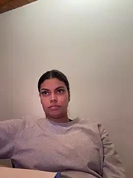 jennifer_oliveira from StripChat