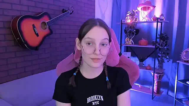 JenniferKiim on StripChat 