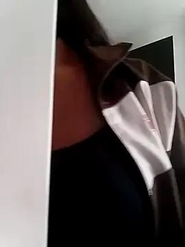 JenniferLegs from StripChat