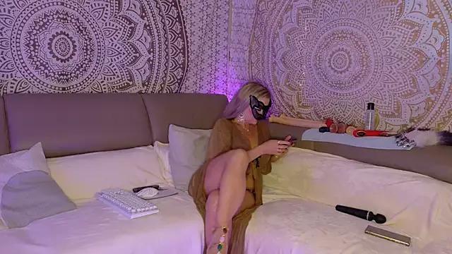 Jenny-Mystery-X from StripChat