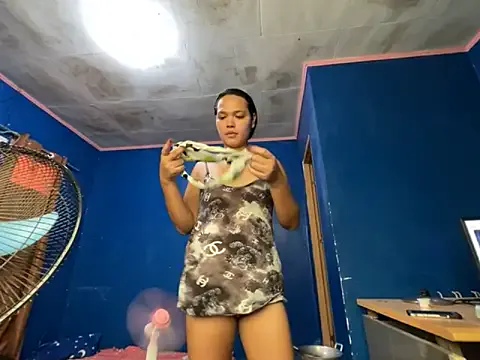 Jenny_69x from StripChat is Freechat