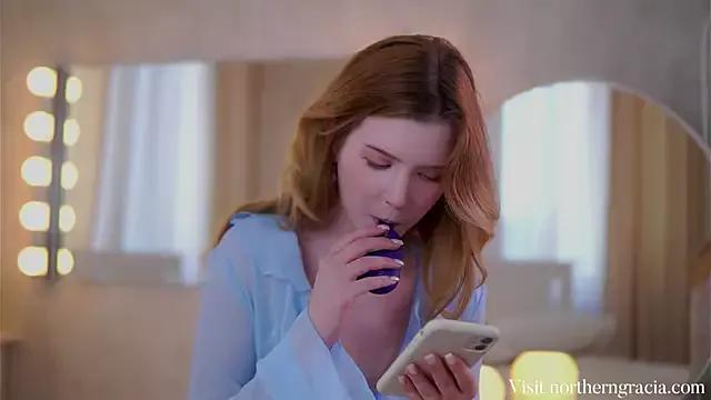 JennyDeanf from StripChat