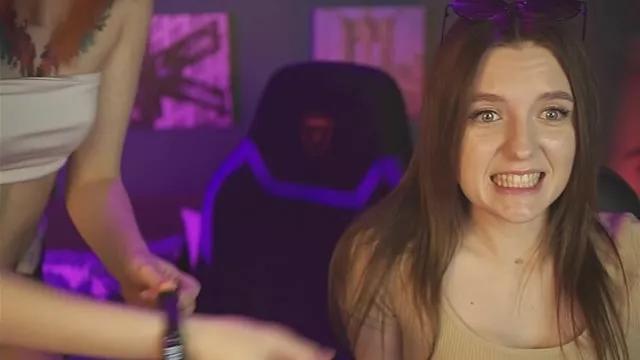 JennyDens from StripChat