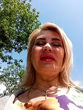 JennyOMay from StripChat