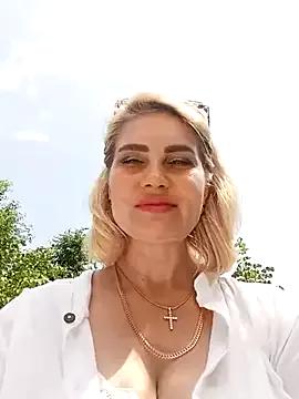 JennyOMay from StripChat