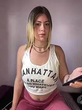 JennyVelvet from StripChat is Freechat