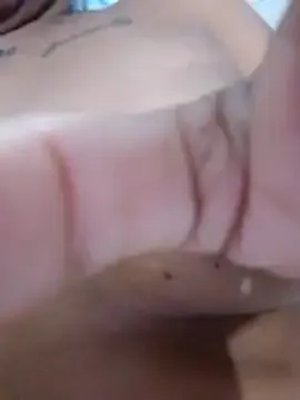 Jennyy31 on StripChat 