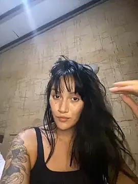 jepetitoiseau from StripChat