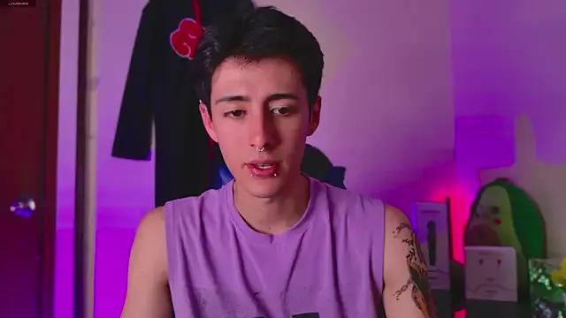 Jeremias_miller from StripChat is Freechat