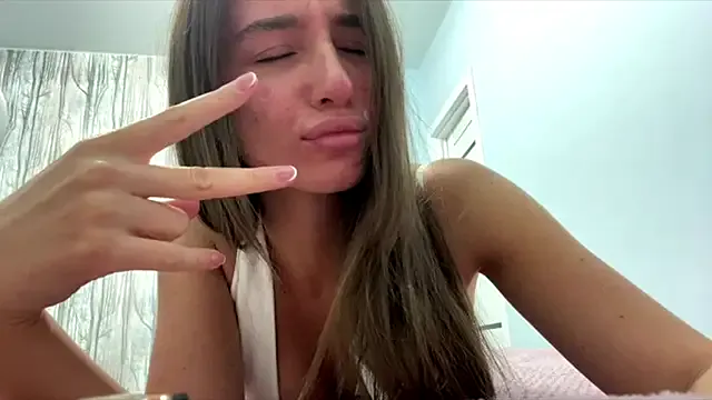 JerrieCham on StripChat 