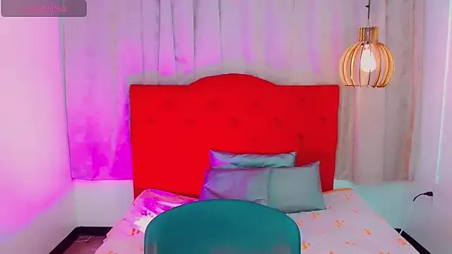 Try our streaming cams variety and talk on a personal level with our adorable girls streamers, showing off their bountiful shapes and dildos.