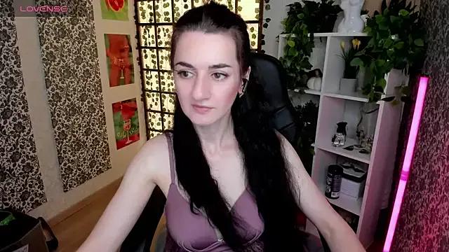 Try our streaming cams variety and talk on a personal level with our adorable girls streamers, showing off their bountiful shapes and dildos.