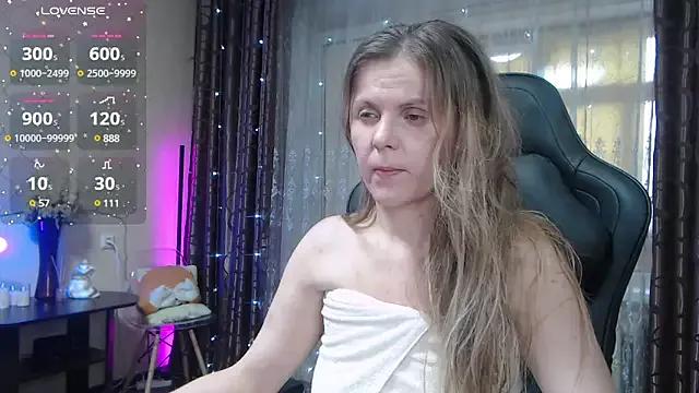 Try our streaming cams variety and talk on a personal level with our adorable girls streamers, showing off their bountiful shapes and dildos.